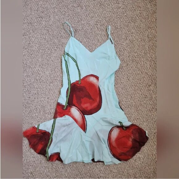 Free People x Muma NWT World Cherry 100% silk Mini Dress size XS - Picture 2 of 8